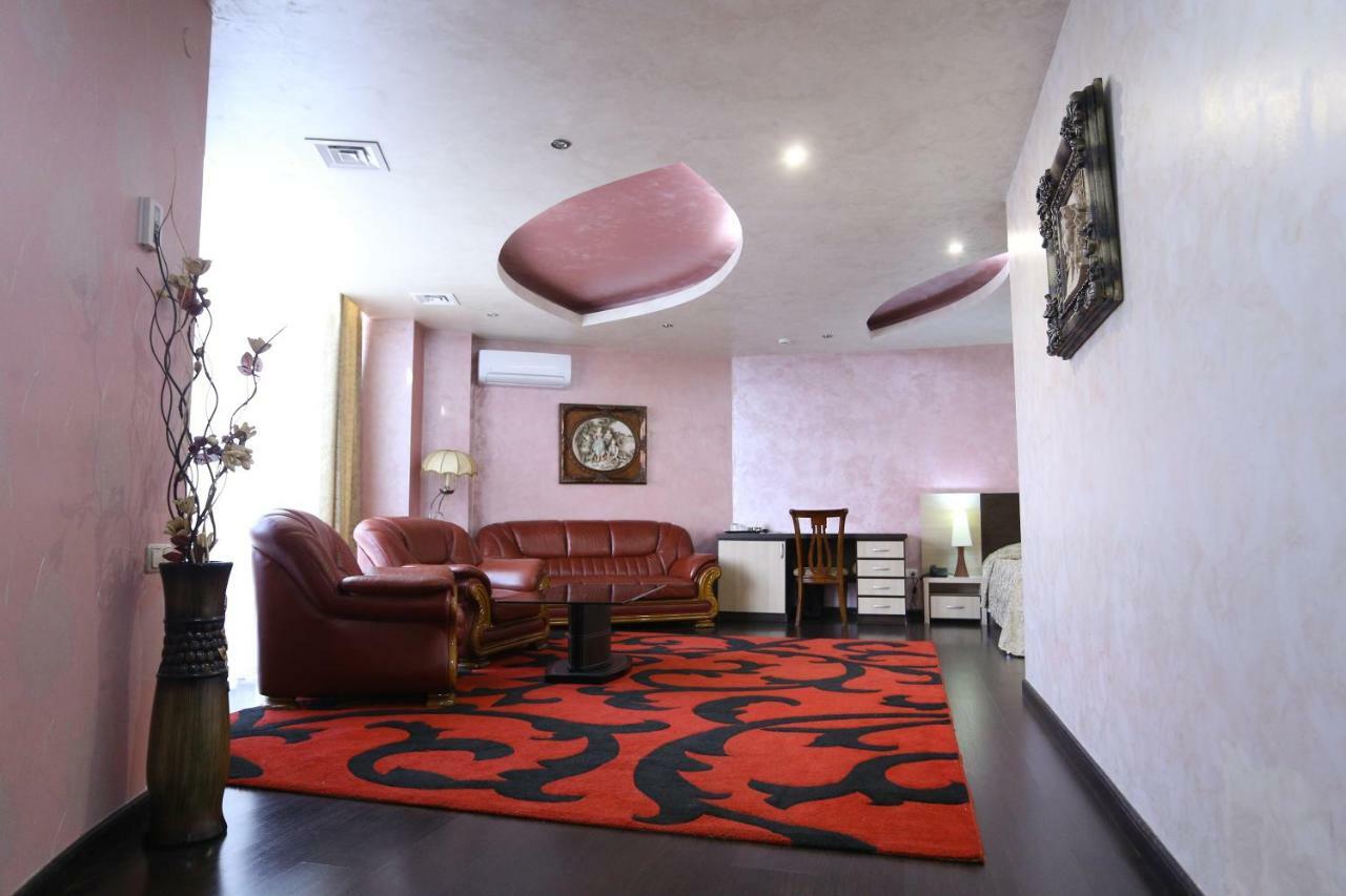 Vanatur Hotel Gjoumri Kültér fotó